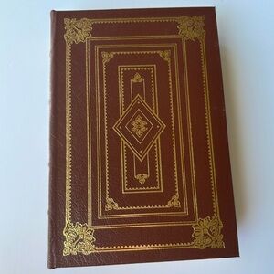 Vintage Easton Press Collector’s Edition: A Farewell to Arms by Ernest Hemingway